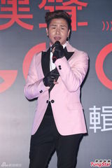 组图：欧弟(欧汉声)重返歌坛 贾静雯站台不客气吐槽