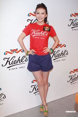 组图：陶喆与孩子打成一片 称不排除会闪婚造人