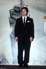 高清组图：韩国电影《巨塔》首映群星云集