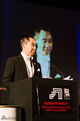 组图：伦敦华语电影节开幕 范冰冰美艳压轴