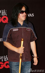 组图：众星闪耀GQ 曹国伟被评年度国际影响力人物