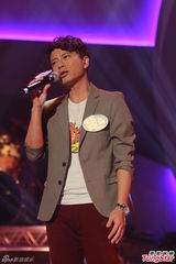 组图：谭咏麟新歌获赞 阿Sa(蔡卓妍)事前不知阿娇(钟欣桐)改名