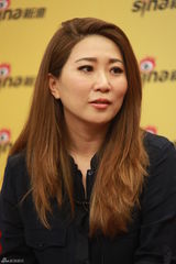 组图：《一夜惊喜》做客 金依萌范冰冰畅聊爱情