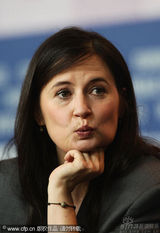 幻灯图：丹麦电影《一家人》记者会 主创齐亮相