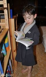 组图：中美混血小帅哥被称林志颖尼坤结合体