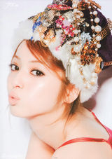 组图：日本女星佐佐木希写真甜美俏皮