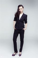 组图：王丹怡栗新写真 洒脱个性演绎万种风情