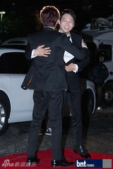 组图：金载沅孙丹菲等盛装亮相MBC演技大奖红毯