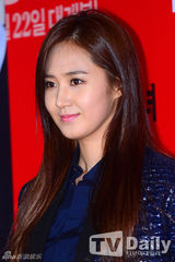 组图：EXO少女时代等助阵《可疑的她》试映会