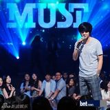 组图：韩国复活乐队等录音乐节目现场展现热情