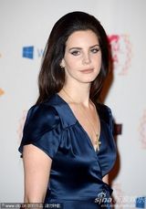 组图：2012MTV欧洲音乐大奖众星红毯璀璨