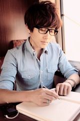 高清组图：MIC男团清新写真