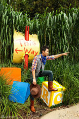 组图：李晨《华夏地理》变旅游达人体验生活