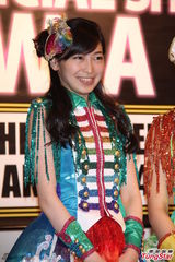 组图：SKE48三位团员来台 彩色裙装亮眼抢镜