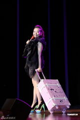 高清组图：张靓颖新专辑发布会北京举行