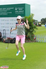 组图：甄子丹自嘲高尔夫初哥 菲尔普斯遭抢镜