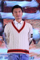 组图：《澳门风云》周润发暴瘦20公斤回归赌神