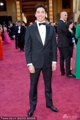 组图：85届奥斯卡红毯-男星英格兰帅气