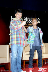 幻灯图：成龙与贾登师徒情深 威尔史密斯助阵