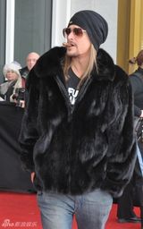 高清图：奥普拉和麦卡特尼等获奖 奥巴马亲自颁奖