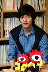 高清组图：韩版“道明寺”李民浩独家做客新浪韩娱