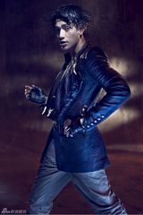 幻灯图：陈坤拍大片“自讨苦吃” 演绎新型潮男 