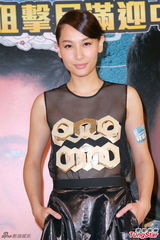 组图：《神枪狙击》谢天华望比汤姆-克鲁斯有型