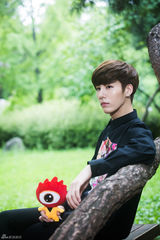 高清组图：独家对话韩国摇滚花美男鲁敏宇