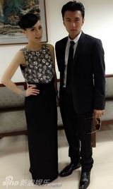 组图：阿娇(钟欣桐)微博自拍美照 芭蕾舞梦幻写真