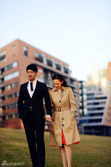 组图：郭晓冬夫妇柏林写真尽显恩爱