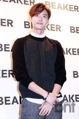 组图：BB太阳李钟硕高雅拉等为品牌站台