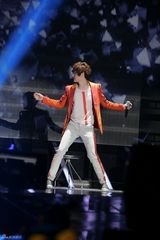 高清组图：韩团神话14周年纪念演唱会盛况空前