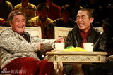幻灯图集：赵本山张艺谋聊昨天今天明天