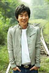 高清组图：任贤齐新专辑造型还原最真实的旅途画面