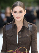 组图：纽约名媛奥利维亚帅气亮相伦敦时装周