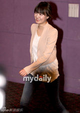 幻灯图：《妖术》媒体首映仪式 具惠善等主创出席