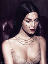 高清组图：性感女模写真展示热辣内衣美腿修长