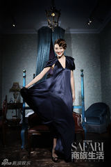 组图：应采儿典雅大片曝光 称如做制片人老公必帮忙