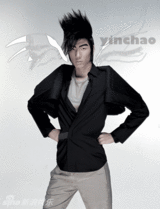 组图：张亮早期雷人照曝光 长发飘飘扮女妆