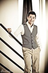 组图：夏雨登杂志封面 三十男人绅士而桀骜