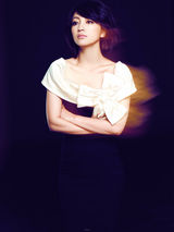 组图：《借枪》落幕 罗海琼获封砍价王 