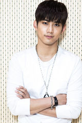 高清组图：2PM成长后回归 独家对话新浪韩娱