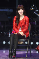 组图：少女时代Tiffany与SJ银赫等亮相音乐剧首演