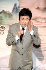 组图：费玉清加盟索尼唱片 暌违10年再发新专辑