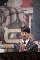 高清组图：珉豪Sulli出席《花样少年少女》发布会