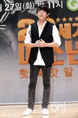 组图：文熙俊TonyAn等《20世纪美少年》再聚首