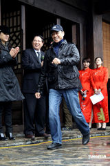 幻灯图：陈凯歌率《赵氏孤儿》进驻春秋战国城