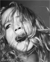 高清组图：娜塔莉-波特曼等有戏群星黑白肖像照