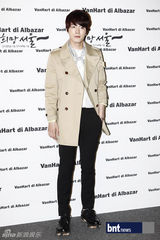 组图：具俊晔朴政珉等出席韩国首尔时装秀