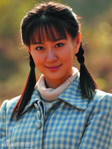 组图：电视剧《不曾逝去的岁月》主演定妆